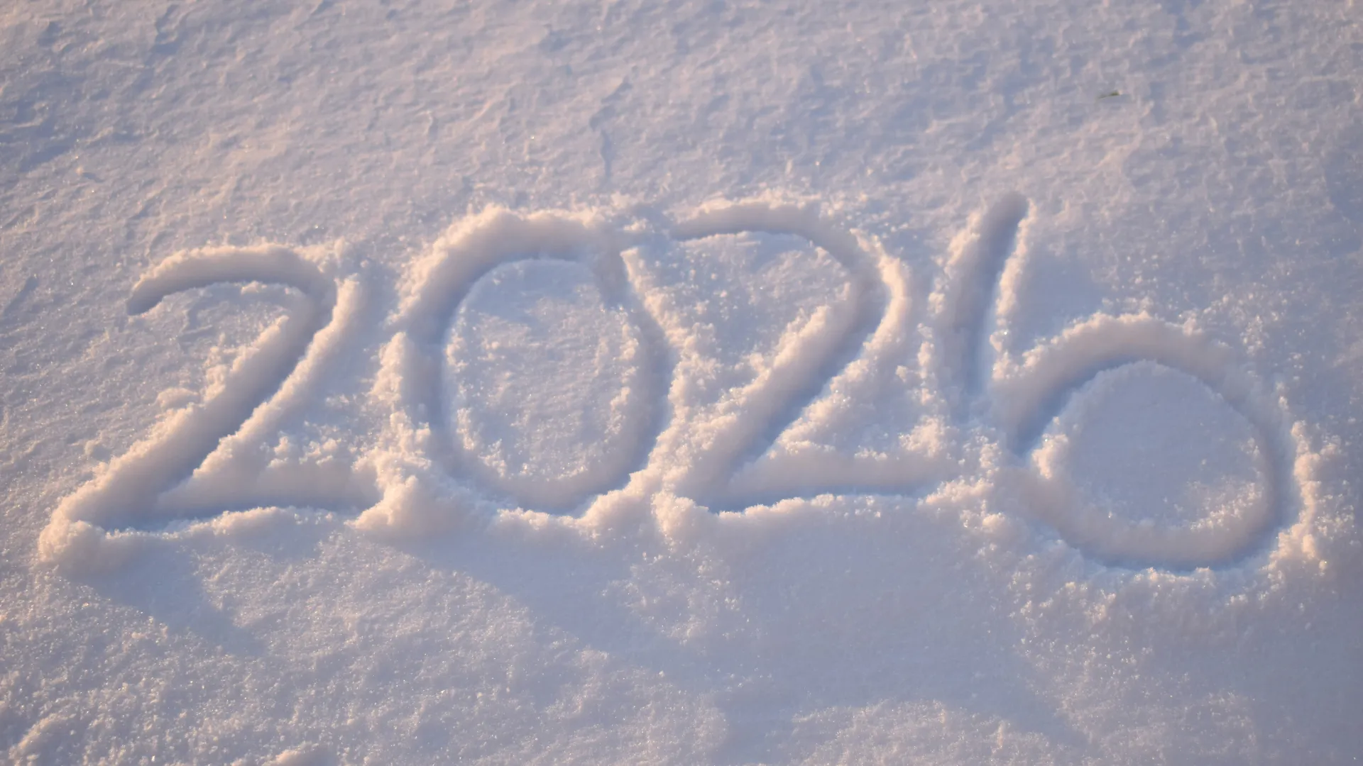 2026 in Schnee geschrieben